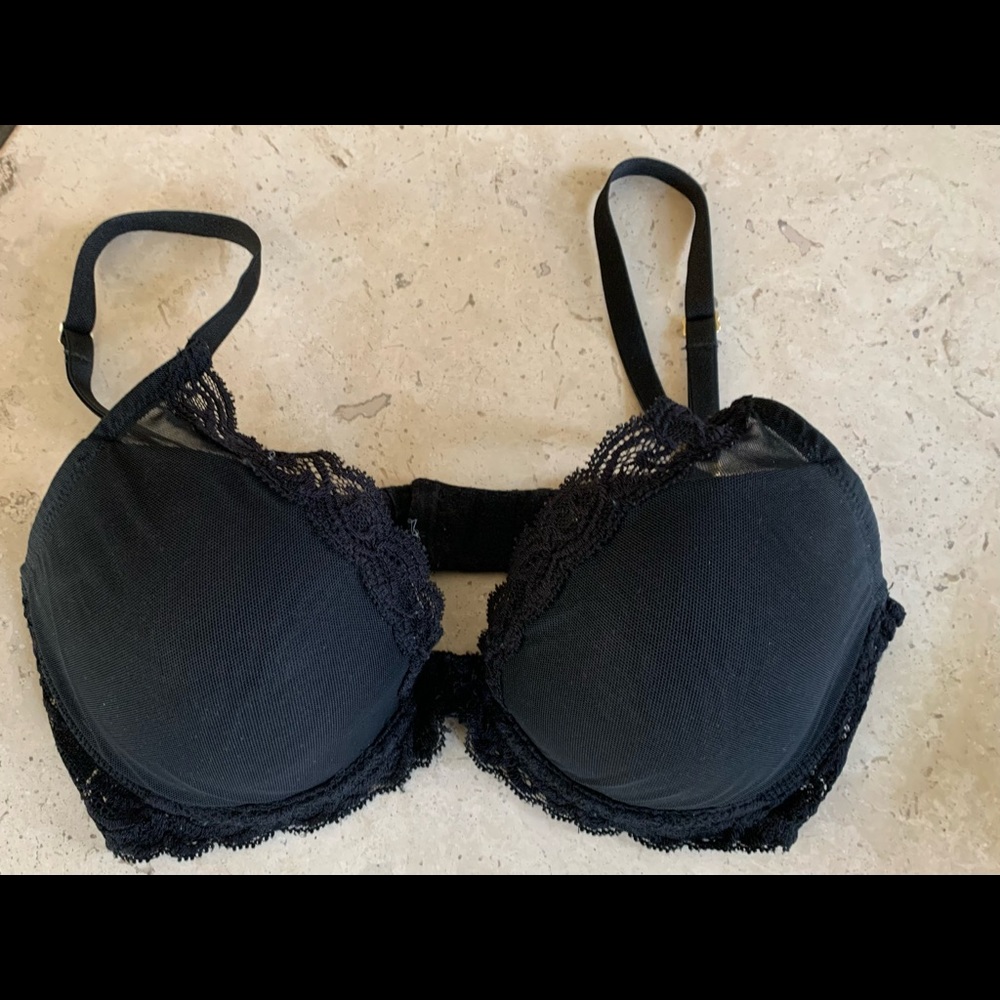 Natori Feathers Bra: 36C in Black